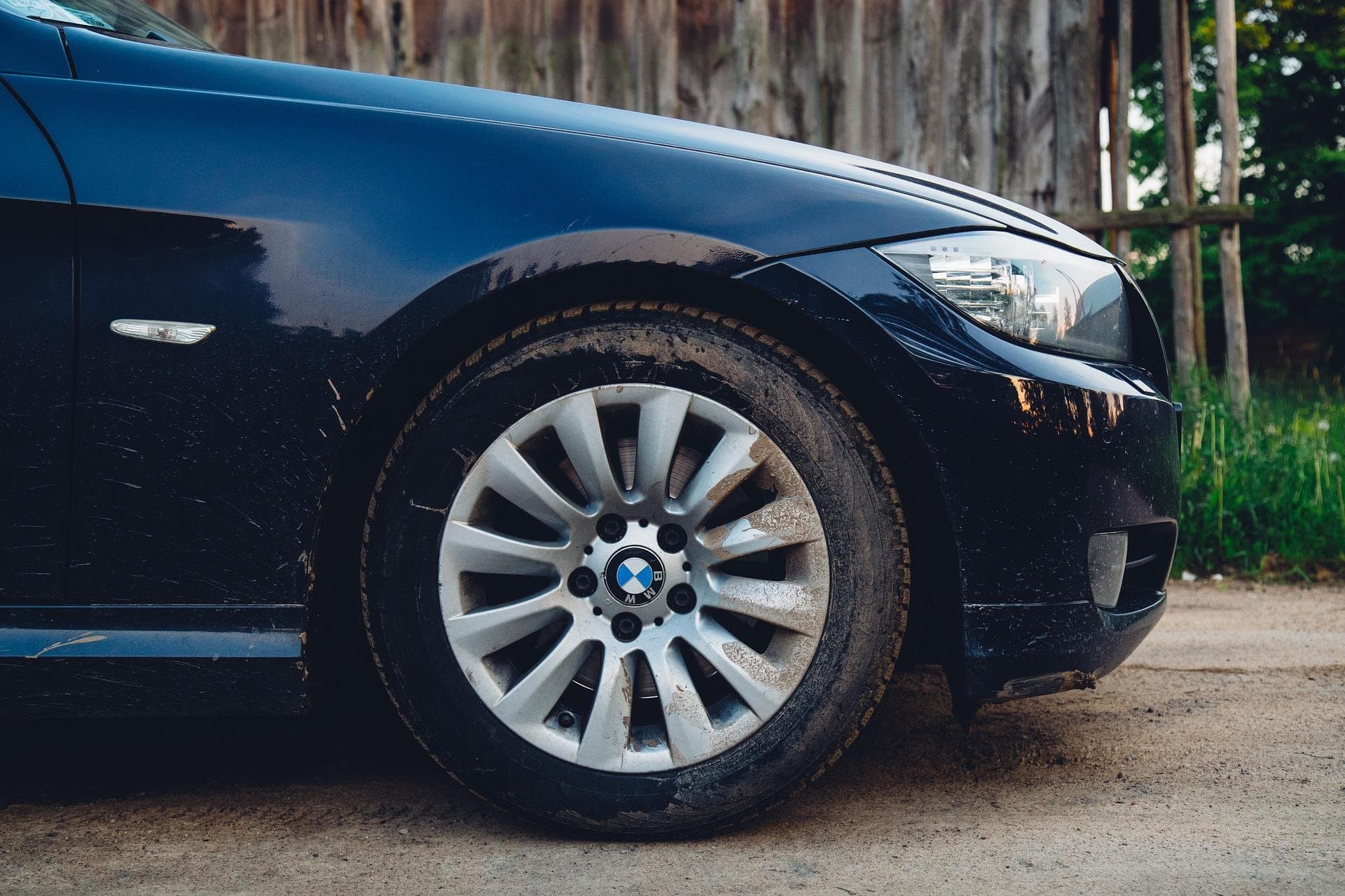 backgound image - photo of car exterior